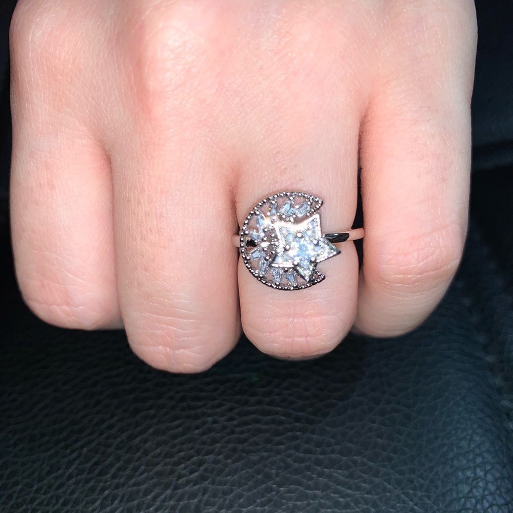 Fashion Moon star spinning  Fidget ring..